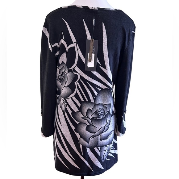 NWT Papa Vancouver Gorgeous Tunic Sweater - Size Small in Monochrome - Picture 4 of 9